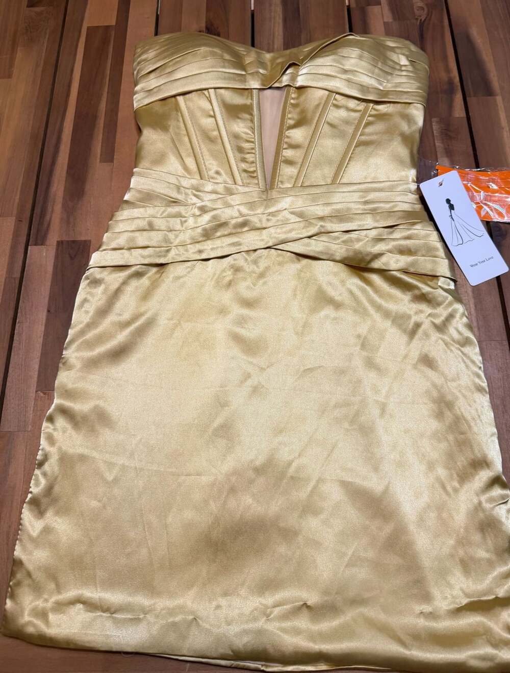 Gold Strapless Keyhole Ruched Homecoming Dress